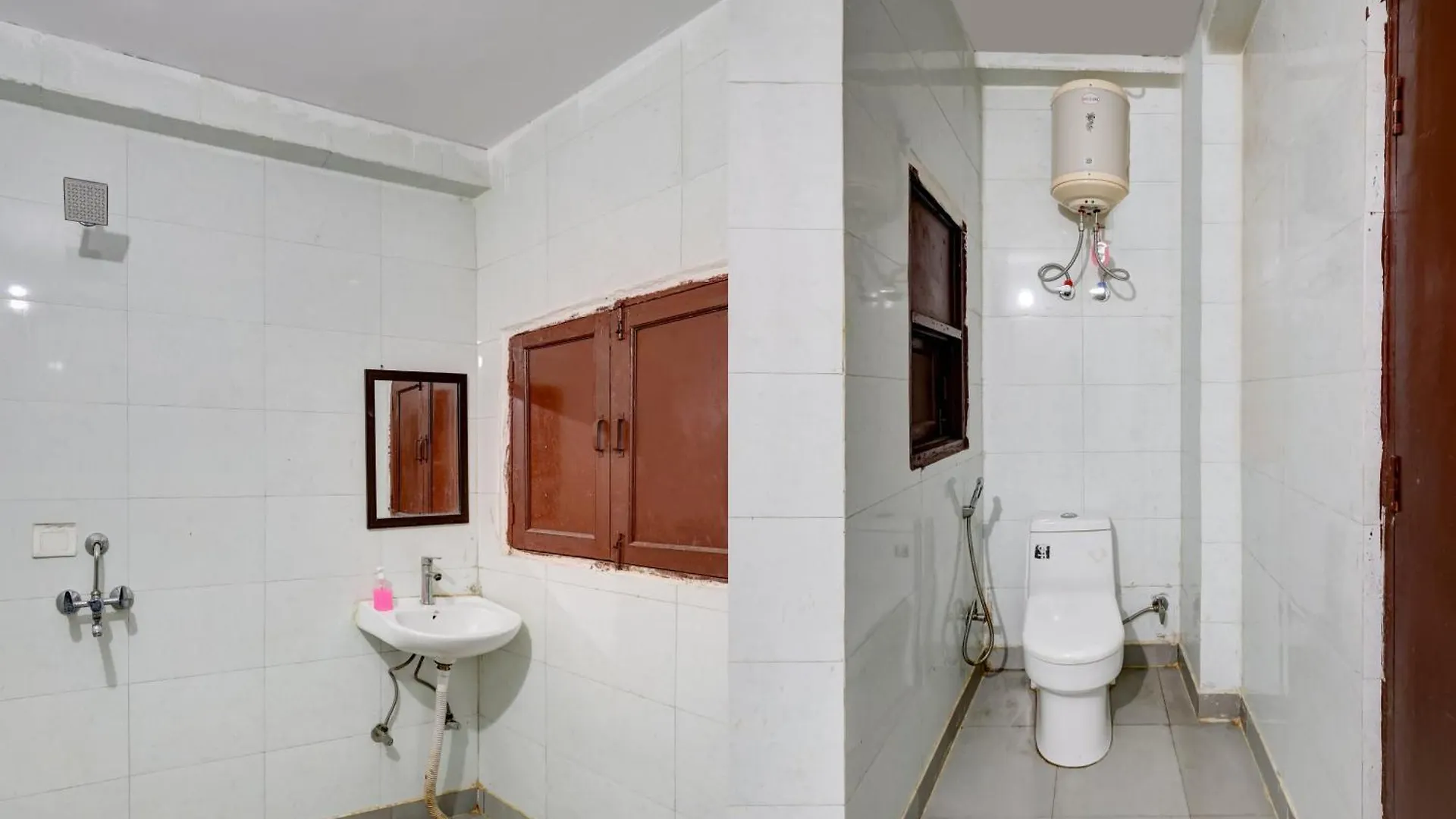 Hotel Luxury Stays In Hauz Khas New Delhi